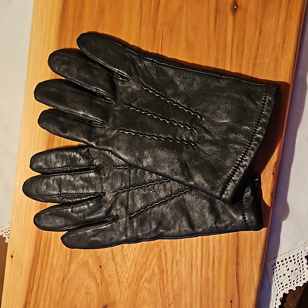 Men's M lambskin gloves